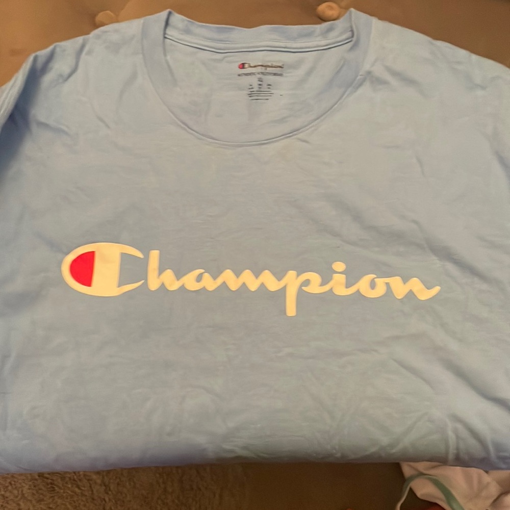 XL - men’s light blue - champion tshirt